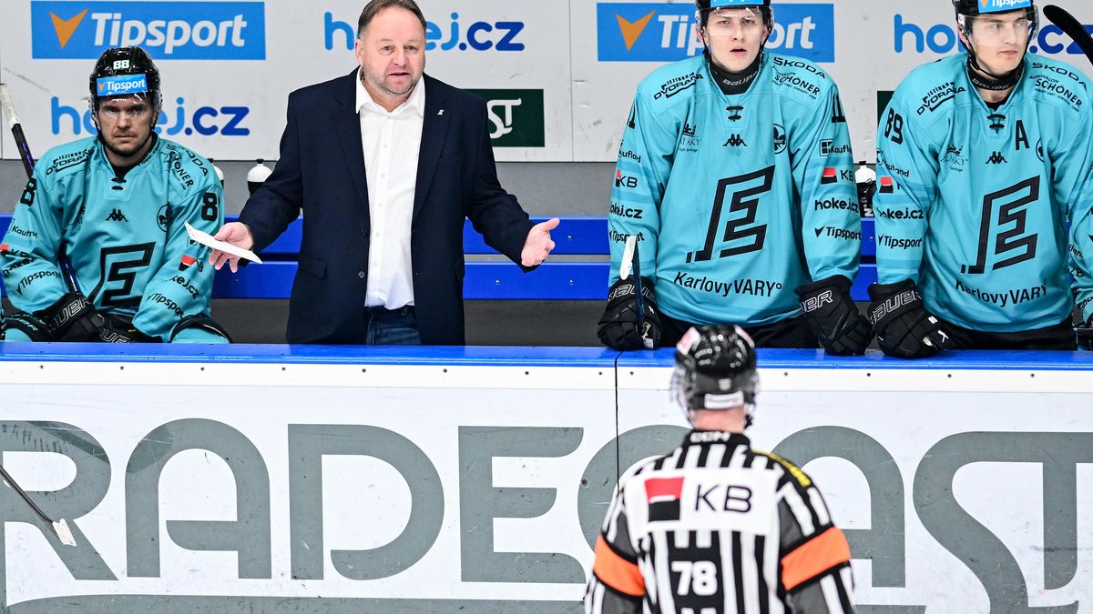 Sumo hokej v extralize prochází, reprezentace ale kvůli shovívavostí sudích zbytečně pyká